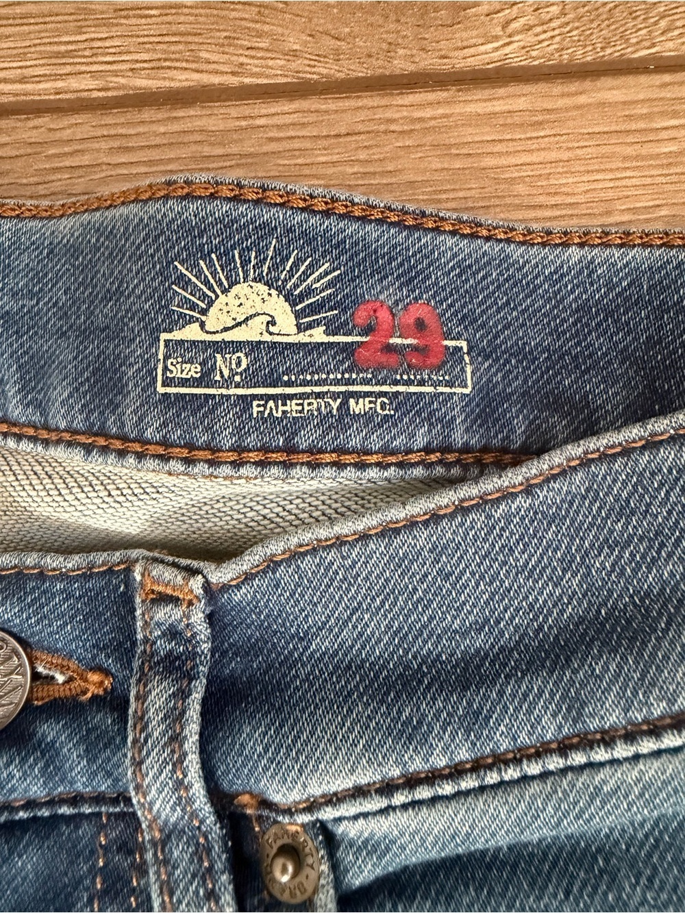 Faherty Light Blue Denim Jeans Size 29 - Picture 3 of 9